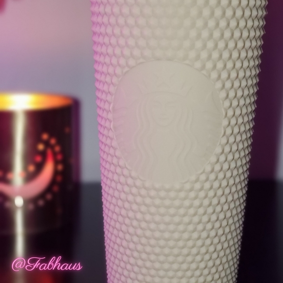 🥠 Starbucks 🥠 Studded Matte Tan Milk Tea Venti Tumbler - China Fall Rel - Picture 2 of 9
